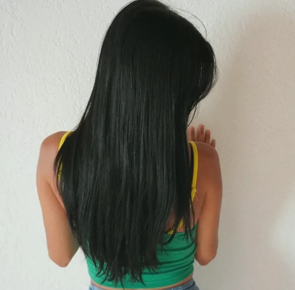 Charlotte, 28