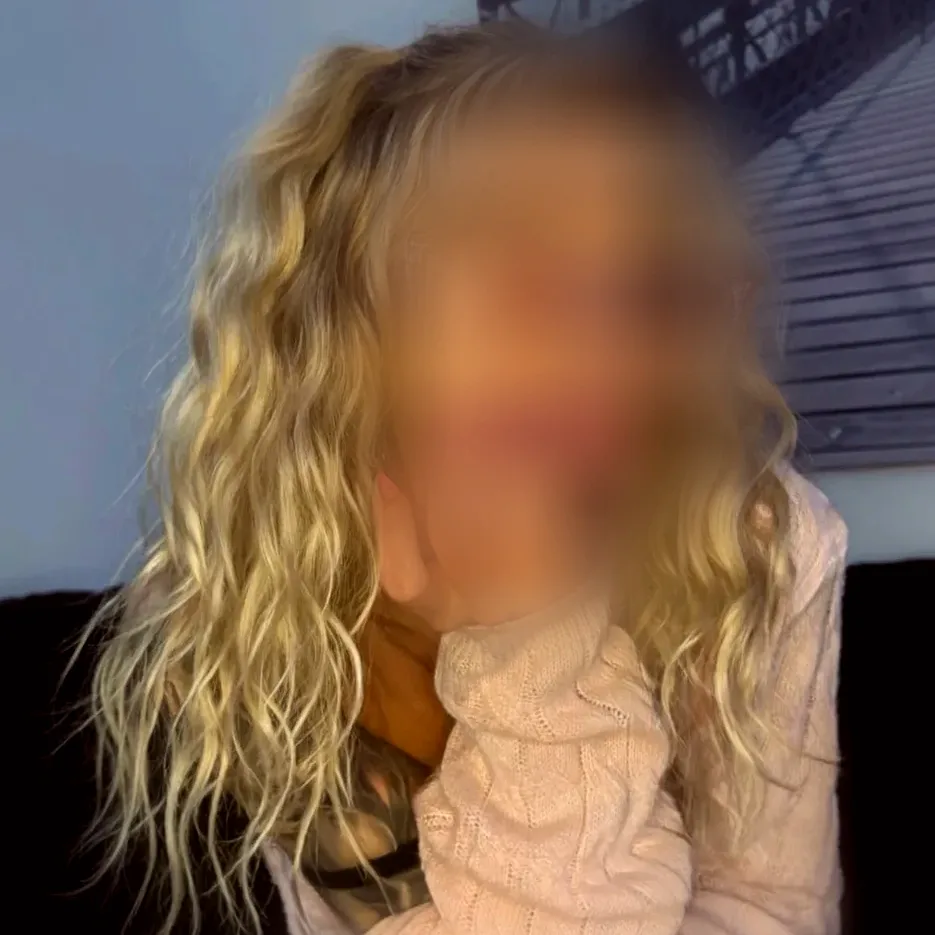 Seren, 23