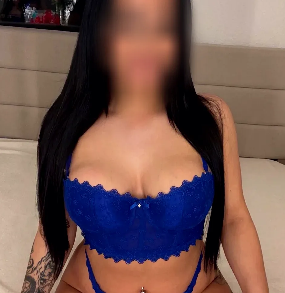 Stacey, 24